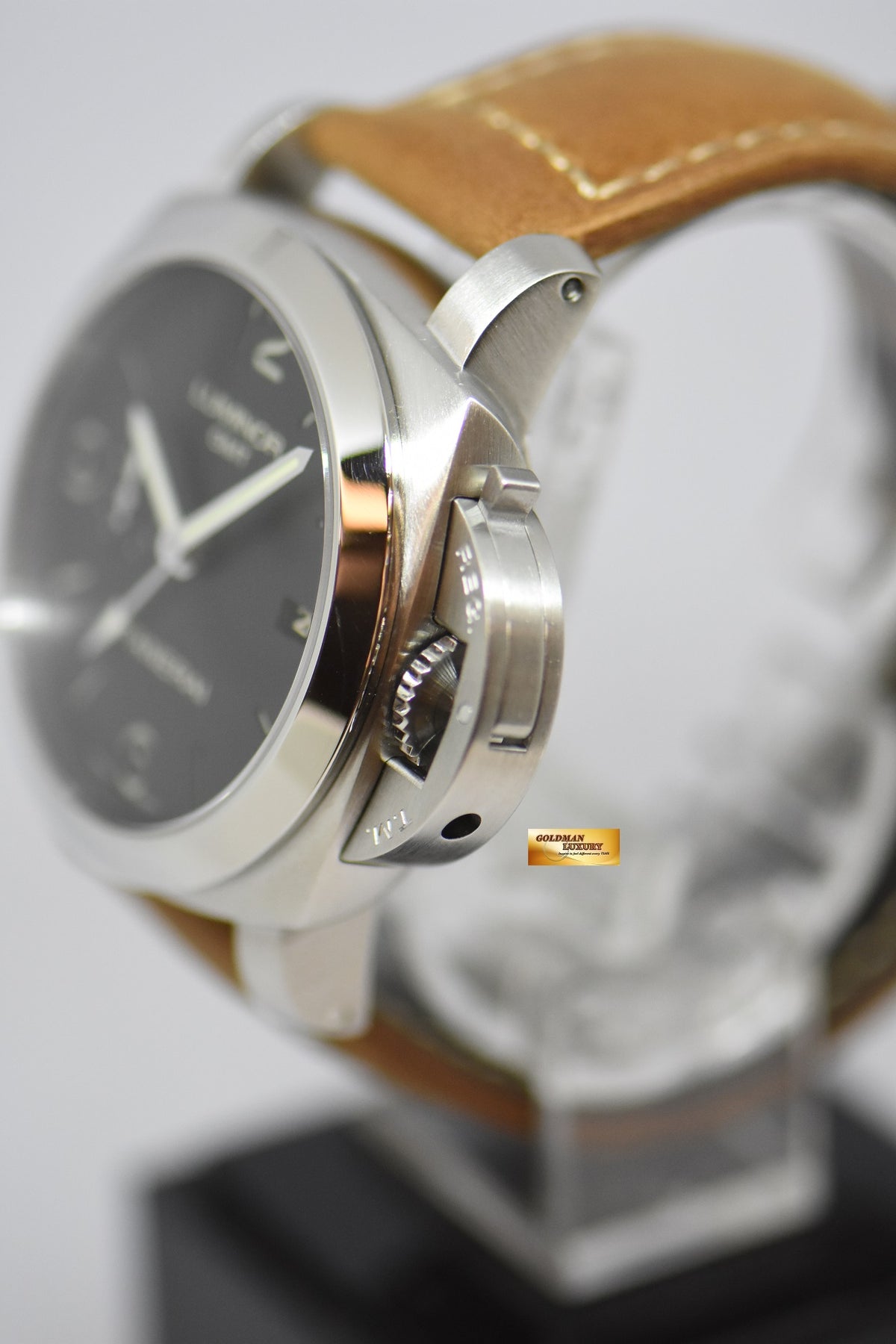 [SOLD] PANERAI LUMINOR 1950 GMT 3 DAYS POWER RESERVE 44mm P.9000 AUTOMATIC PAM 320 (MINT)