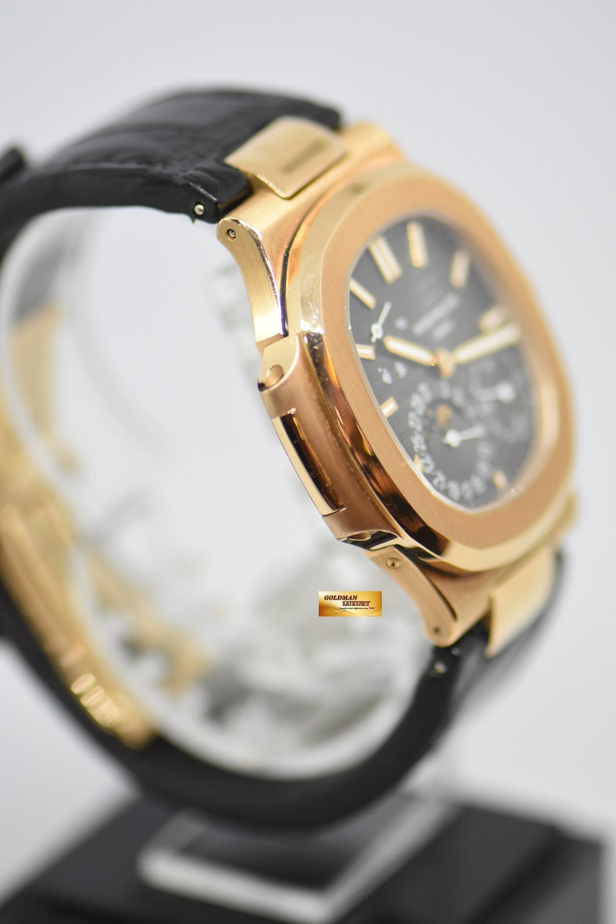 [SOLD] PATEK PHILIPPE NAUTILUS 18K ROSE GOLD IN LEATHER STRAP POWER RESERVE MOONPHASE 5712R (MINT)