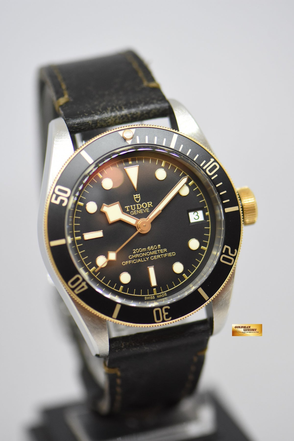 [SOLD] TUDOR BLACK BAY 41mm HALF-GOLD IN LEATHER STRAP AUTOMATIC BLACK 79733N (MINT)