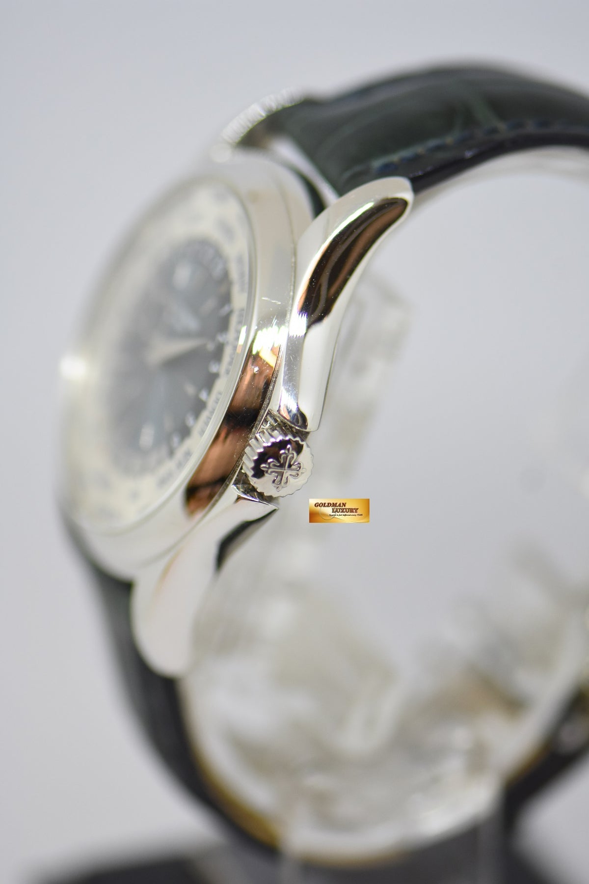 [SOLD] PATEK PHILIPPE WORLD TIME PLATINUM 39mm MEN’S AUTOMATIC 5130P-001