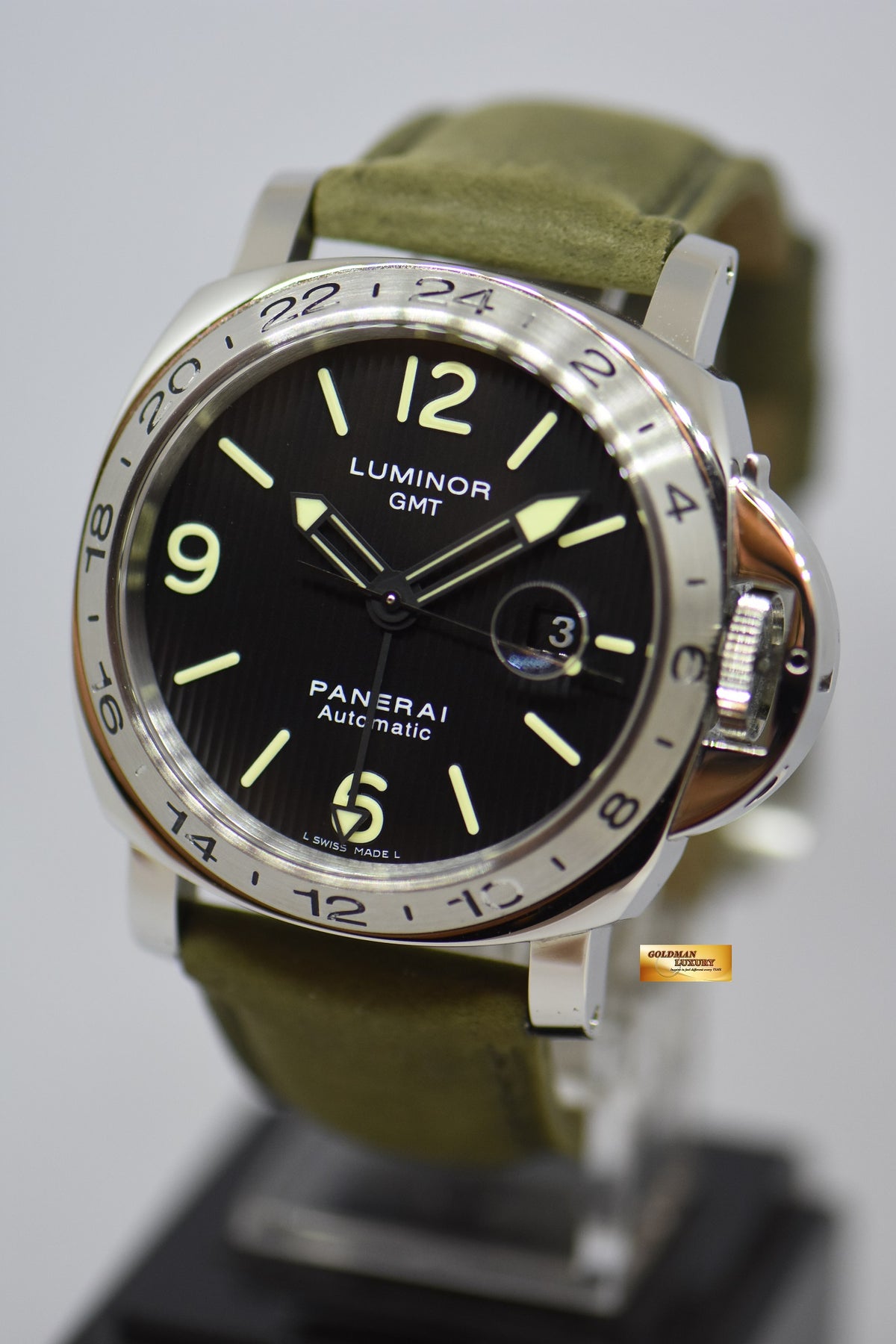 [SOLD] PANERAI LUMINOR GMT TAPESTRY DIAL 44mm STEEL IN LEATHER STRAP AUTOMATIC PAM 29 (MINT)