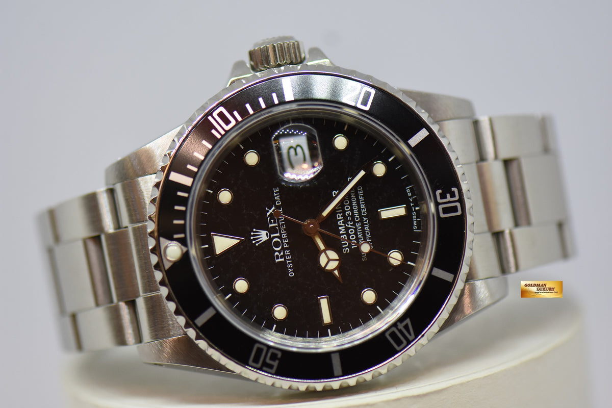 [SOLD] ROLEX OYSTER PERPETUAL SUBMARINER 40mm STEEL IN BRACELET TRITIUM DIAL BLACK 16610 (AGING CONDITION)