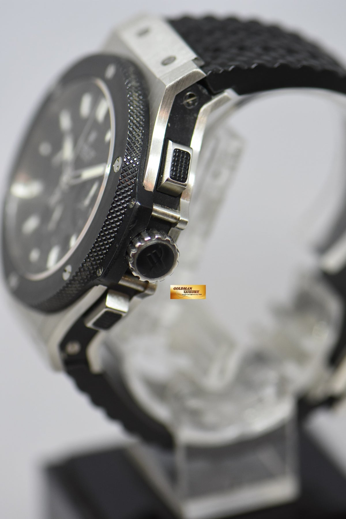 [SOLD] HUBLOT BIG BANG CHRONOGRAPH 44mm CERAMIC BEZEL STEEL IN RUBBER STRAP AUTOMATIC 301.SM.1770.GR (NEAR MINT)