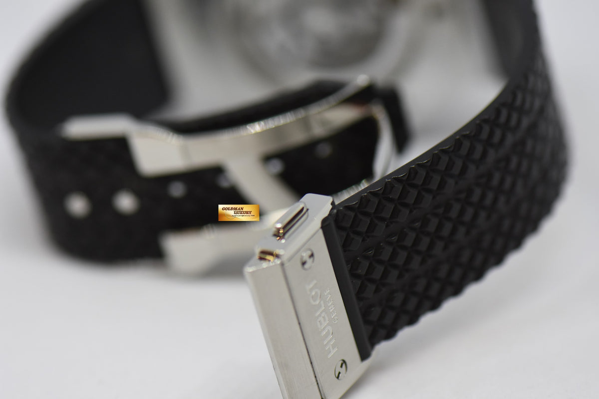 [SOLD] HUBLOT BIG BANG CHRONOGRAPH 44mm CERAMIC BEZEL STEEL IN RUBBER STRAP AUTOMATIC 301.SM.1770.GR (NEAR MINT)