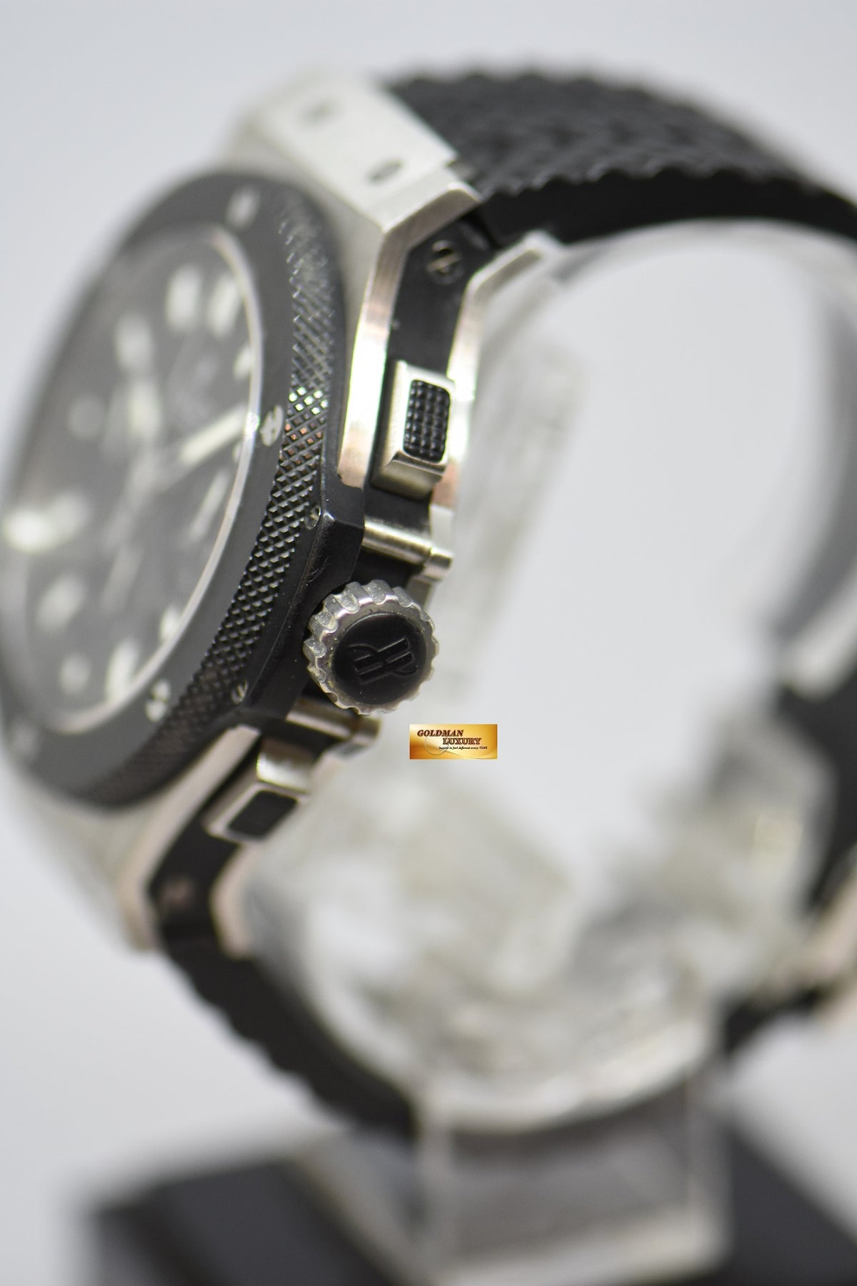 [SOLD] HUBLOT BIG BANG CHRONOGRAPH 44mm STEEL IN RUBBER STRAP CERAMIC BEZEL AUTOMATIC 301.SM.1770.GR (NEAR MINT)