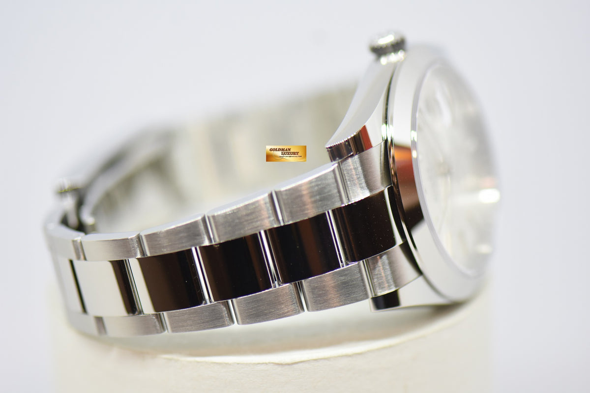 [SOLD] ROLEX OYSTER PERPETUAL DATEJUST 41mm SILVER DIAL STEEL IN OYSTER BRACELET 126300 (NEW-UNWORN)