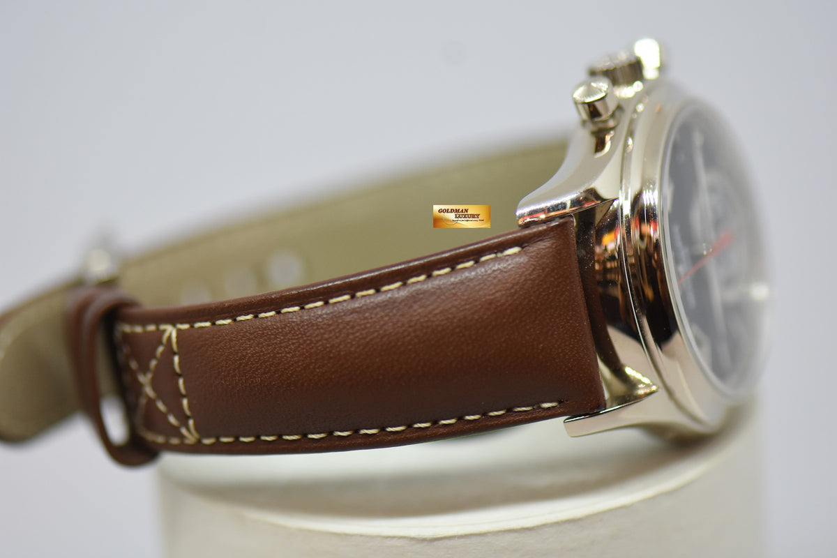 [SOLD] PATEK PHILIPPE ANNUAL CALENDAR FLYBACK CHRONOGRAPH WHITE GOLD IN LEATHER STRAP BLUE DIAL AUTOMATIC 5960G (NEAR MINT)