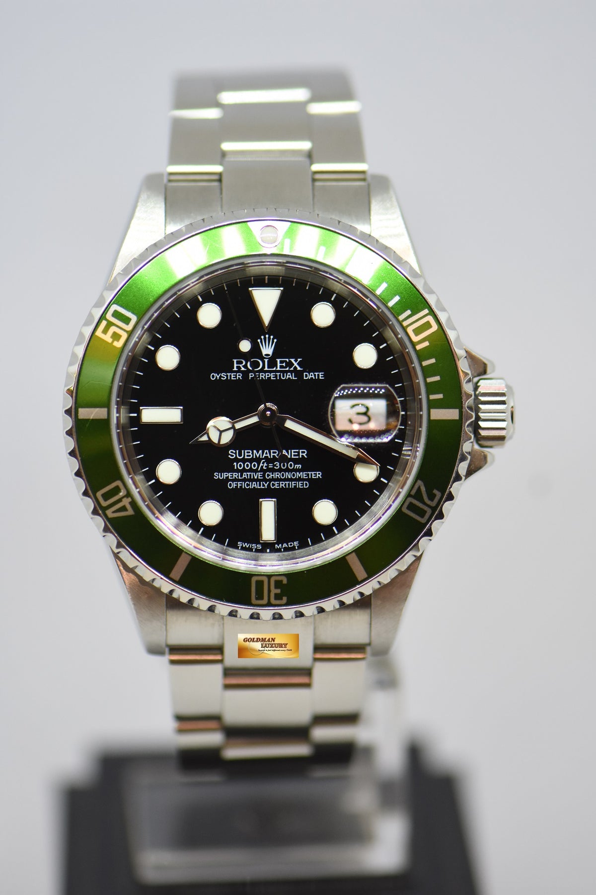 [SOLD] ROLEX OYSTER PERPETUAL SUBMARINER KERMIT GREEN BEZEL 40mm STEEL IN BRACELET MAXI BLACK DIAL 16610LV (MINT)