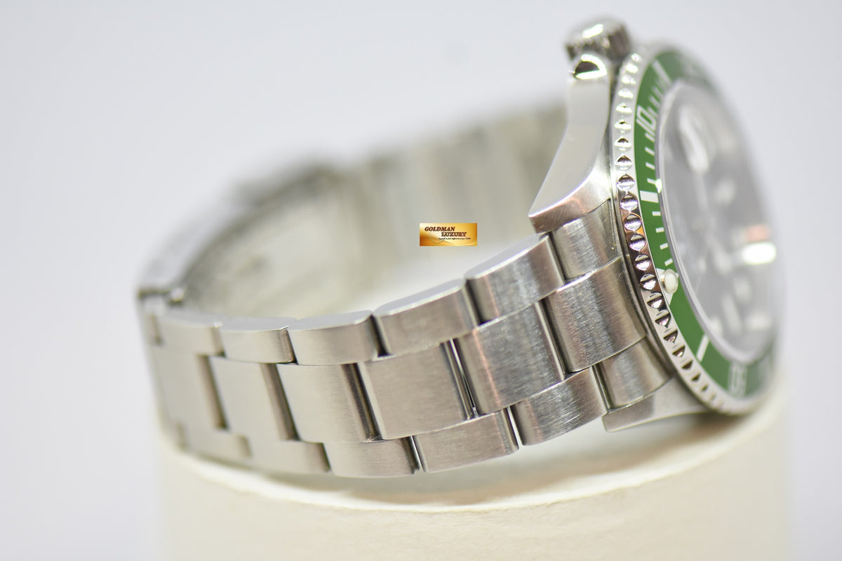 [SOLD] ROLEX OYSTER PERPETUAL SUBMARINER KERMIT GREEN BEZEL 40mm STEEL IN BRACELET MAXI BLACK DIAL 16610LV (MINT)