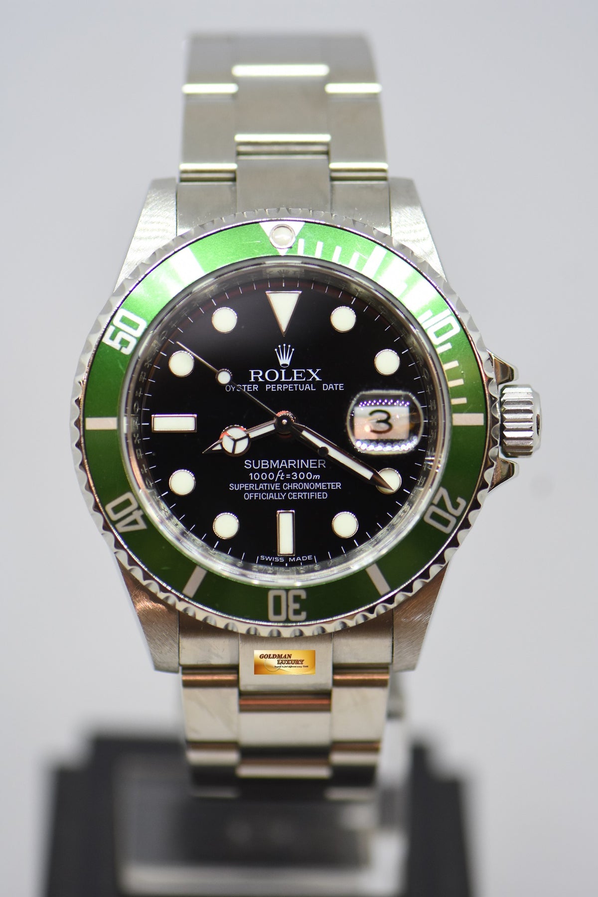 [SOLD] ROLEX OYSTER PERPETUAL SUBMARINER KERMIT GREEN BEZEL 40mm STEEL IN BRACELET MAXI BLACK DIAL 16610LV (MINT)