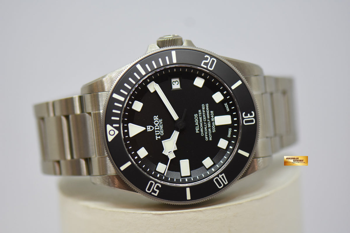 [SOLD] TUDOR PELAGOS TITANIUM 42mm BLACK DIAL 25600TN AUTOMATIC (NEW-UNWORN)