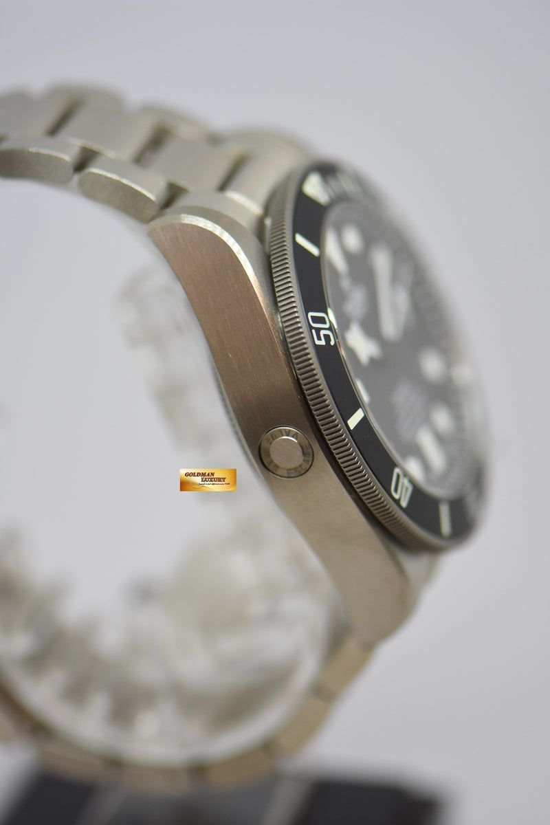 products/GML2773-TudorBlackBayPelagosBlackTitanium25600TN_NEW_-4.jpg