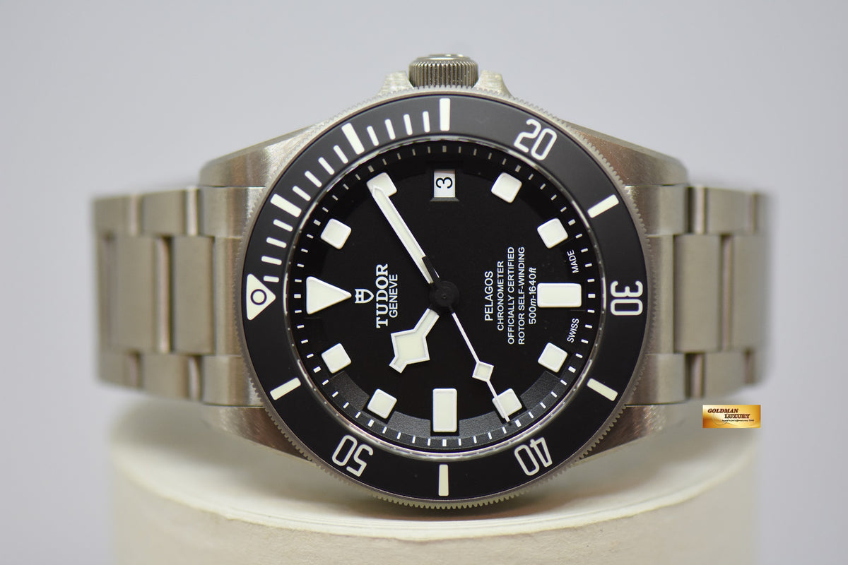 [SOLD] TUDOR PELAGOS TITANIUM 42mm BLACK DIAL 25600TN AUTOMATIC (NEW-UNWORN)