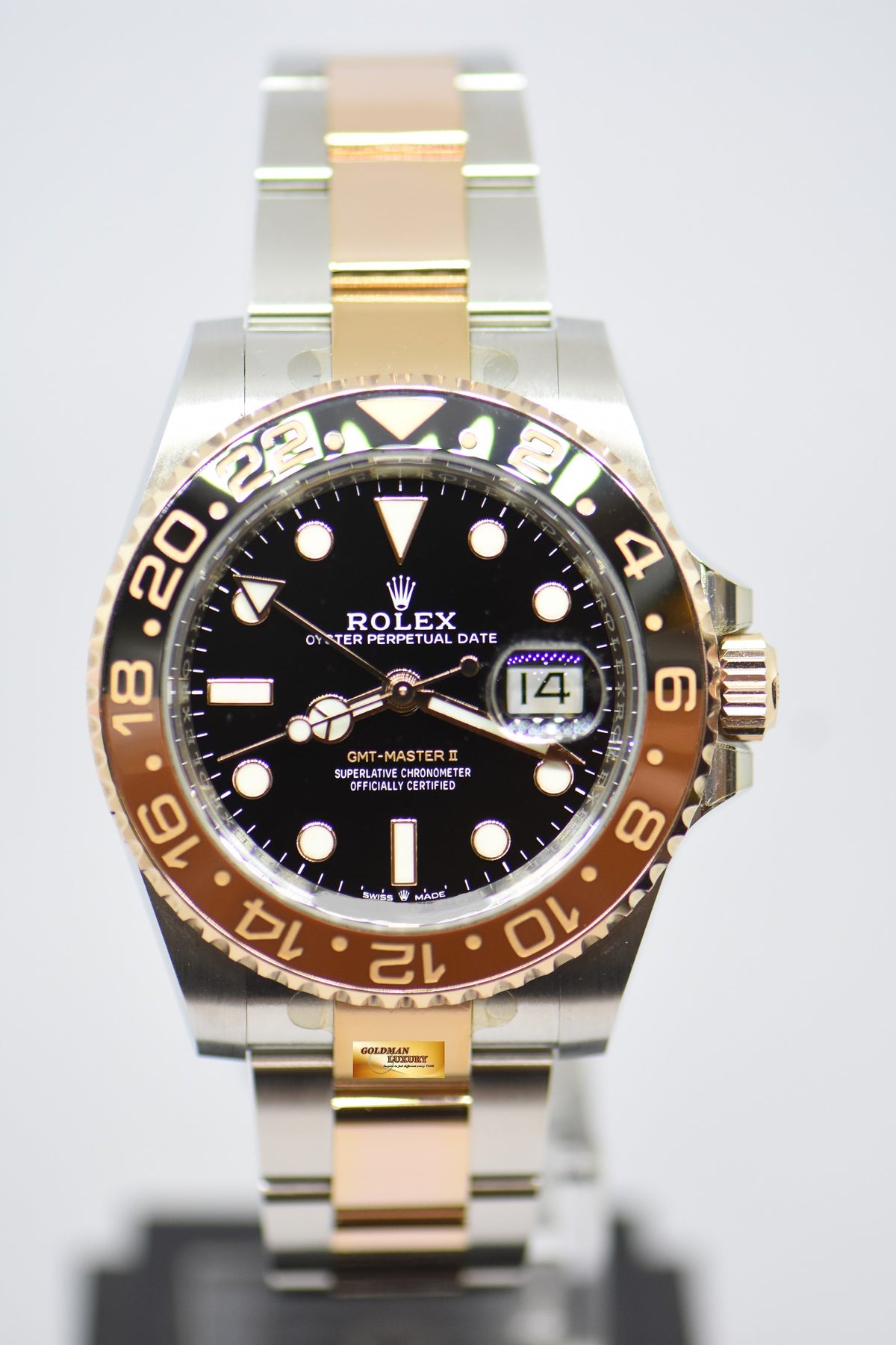 [SOLD] ROLEX OYSTER PERPETUAL GMT-MASTER II “ROOT-BEER” CERAMIC BROWN BEZEL EVEROSE GOLD / STEEL BRACELET 126711CHNR (LNIB)