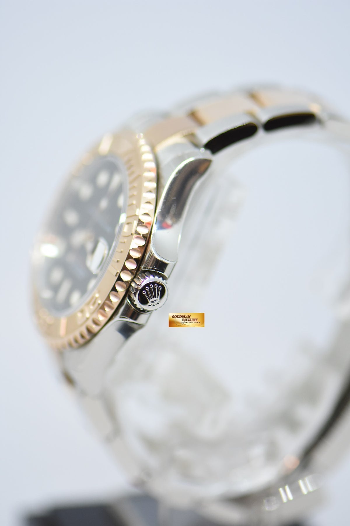 [SOLD] ROLEX OYSTER PERPETUAL YACHT-MASTER 37 EVEROSE GOLD / STEEL IN OYSTER BRACELET BLACK DIAL 268621 (NEW-UNWORN)