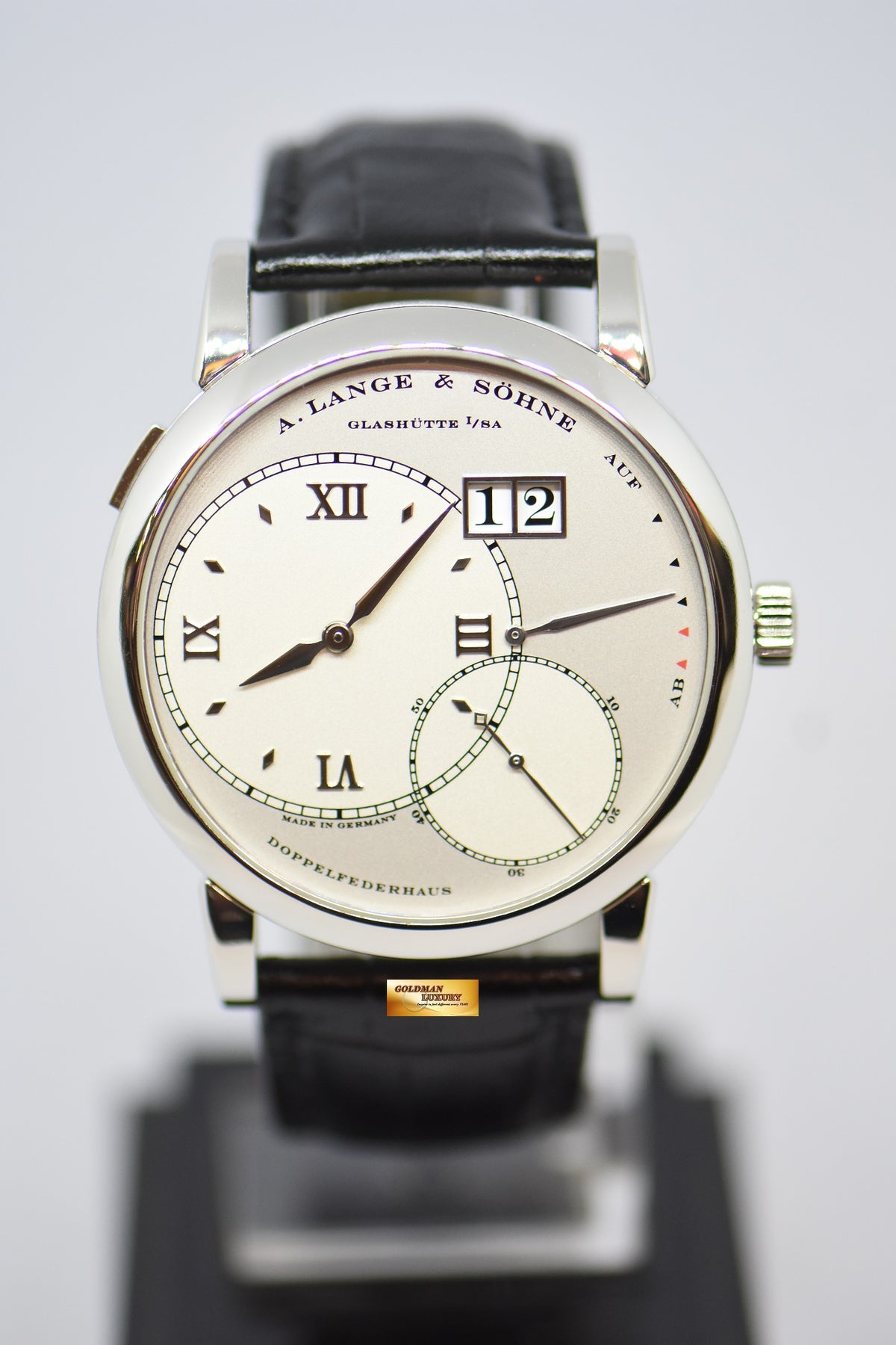 [SOLD] A.LANGE & SOHNE GRAND LANGE 1 SILVER DIAL BIG DATE POWER RESERVE PLATINUM IN LEATHER STRAP MANUAL WINDING 115.025 (MINT)