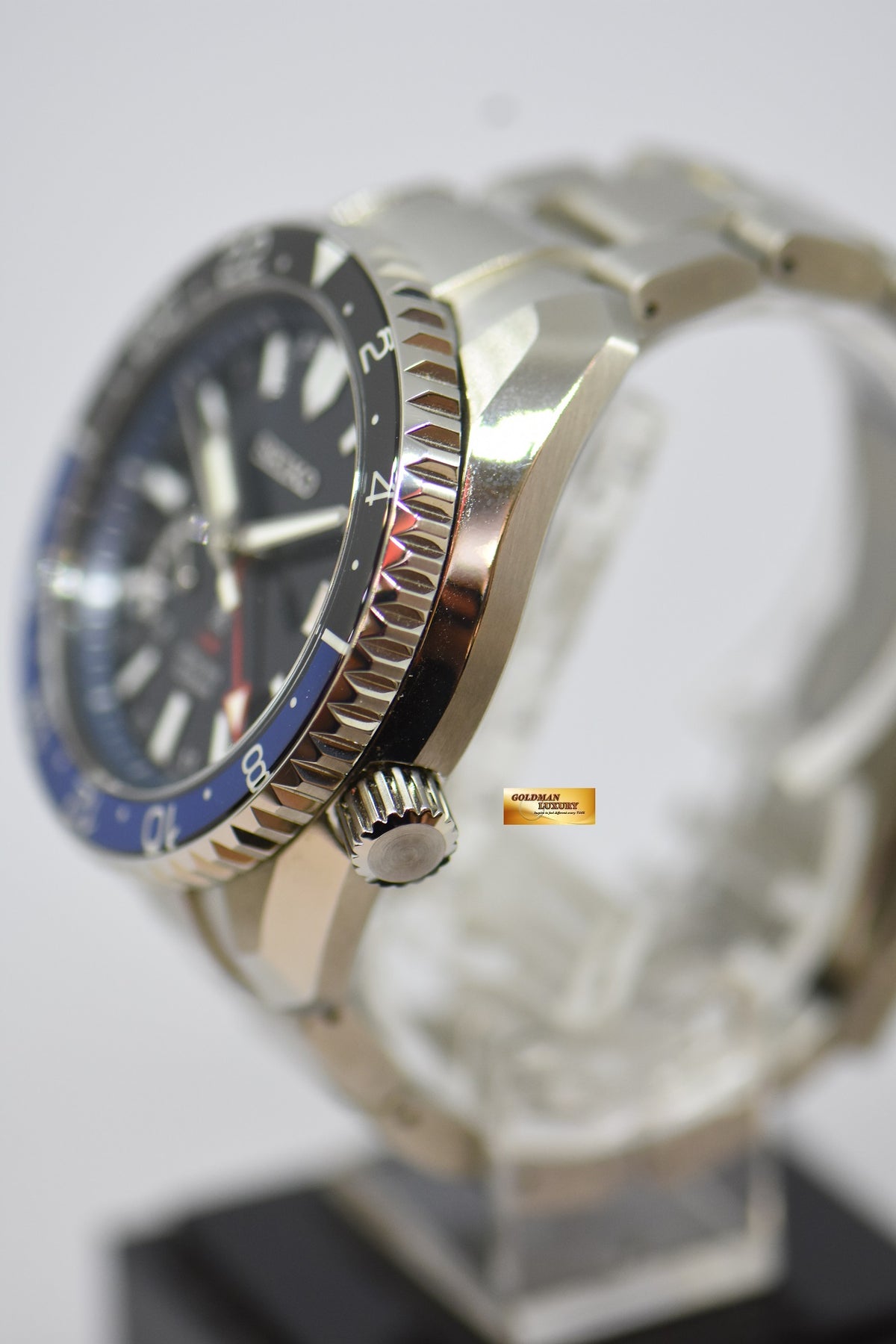 [SOLD] SEIKO LX LINE SPRING DRIVE GMT 44mm BLACK / BLUE BEZEL TITANIUM IN BRACELET SNR033 (MINT)