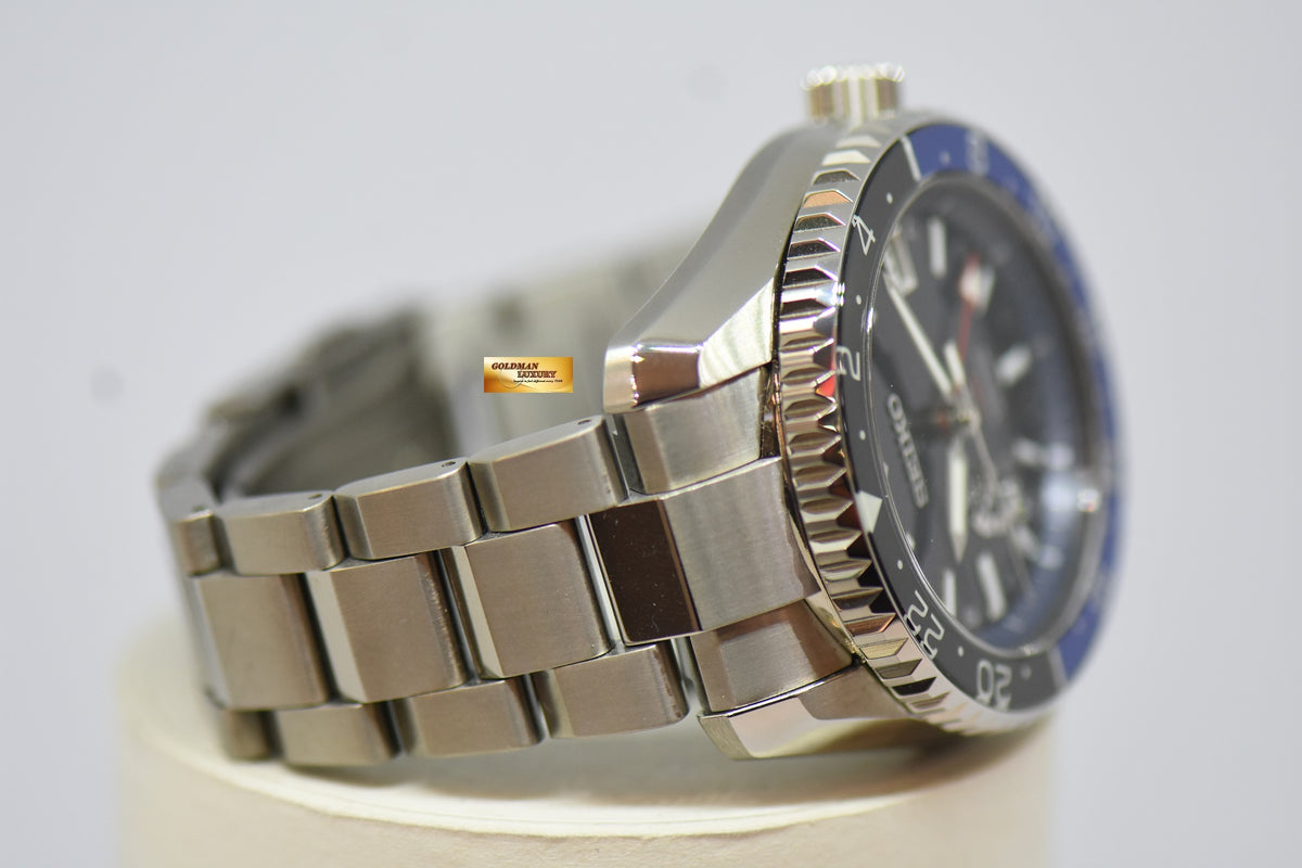 [SOLD] SEIKO LX LINE SPRING DRIVE GMT 44mm BLACK / BLUE BEZEL TITANIUM IN BRACELET SNR033 (MINT)