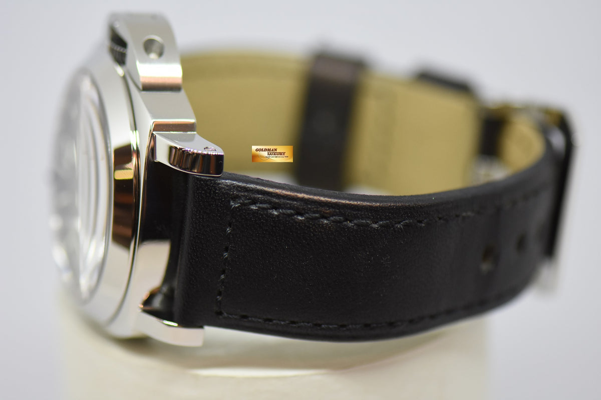 [SOLD] PANERAI LUMINOR BASE 44mm STEEL IN LEATHER STRAP MANUAL WINDING PAM 000 (MINT)