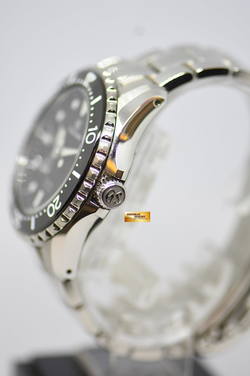 products/GML2816-GrandSeikoSpringDriveDiver44mmSteelinBraceletSBGA229G-3.jpg