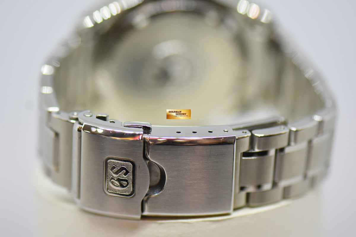 [SOLD] GRAND SEIKO SPRING DRIVE DIVER 44mm STEEL IN BRACELET BLACK DIAL SBGA229G (MINT)