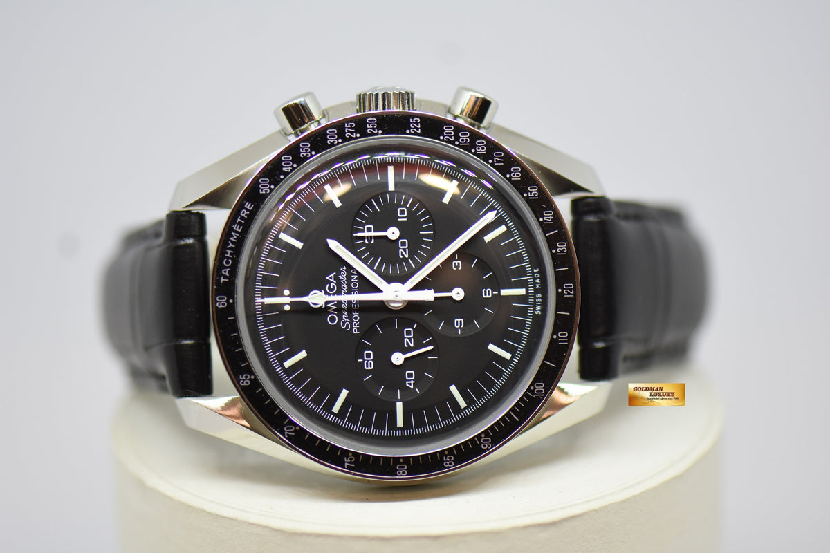 [SOLD] OMEGA SPEEDMASTER MOONWATCH CHRONOGRAPH IN LEATHER STRAP C.1861 MANUAL WINDING HESALITE CRYSTAL (LNIB)