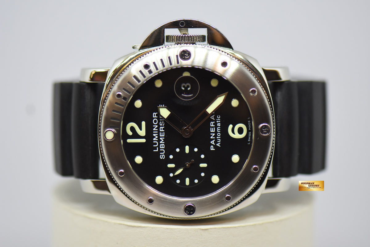 [SOLD] PANERAI LUMINOR SUBMERSIBLE 44mm STEEL IN RUBBER AUTOMATIC PAM 024 (MINT)