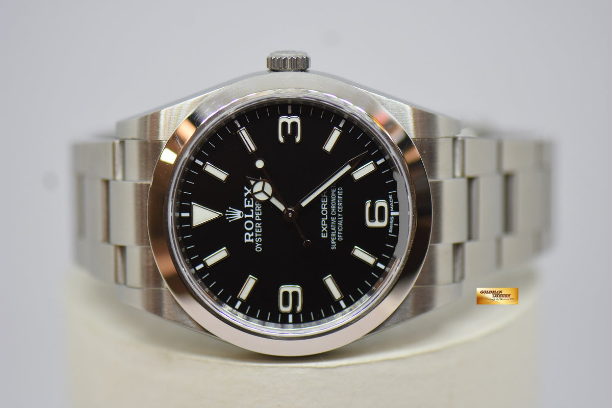 [SOLD] ROLEX OYSTER EXPLORER 39mm MARK II DIAL STEEL IN BRACELET BLACK 214270 (MINT)