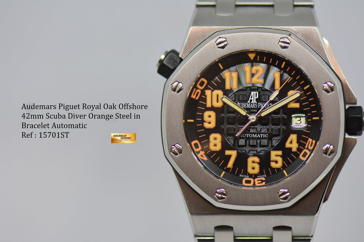 [SOLD] AUDEMARS PIGUET ROYAL OAK OFFSHORE 42mm SCUBA DIVER ORANGE STEEL IN BRACELET AUTOMATIC 15701ST (MINT)