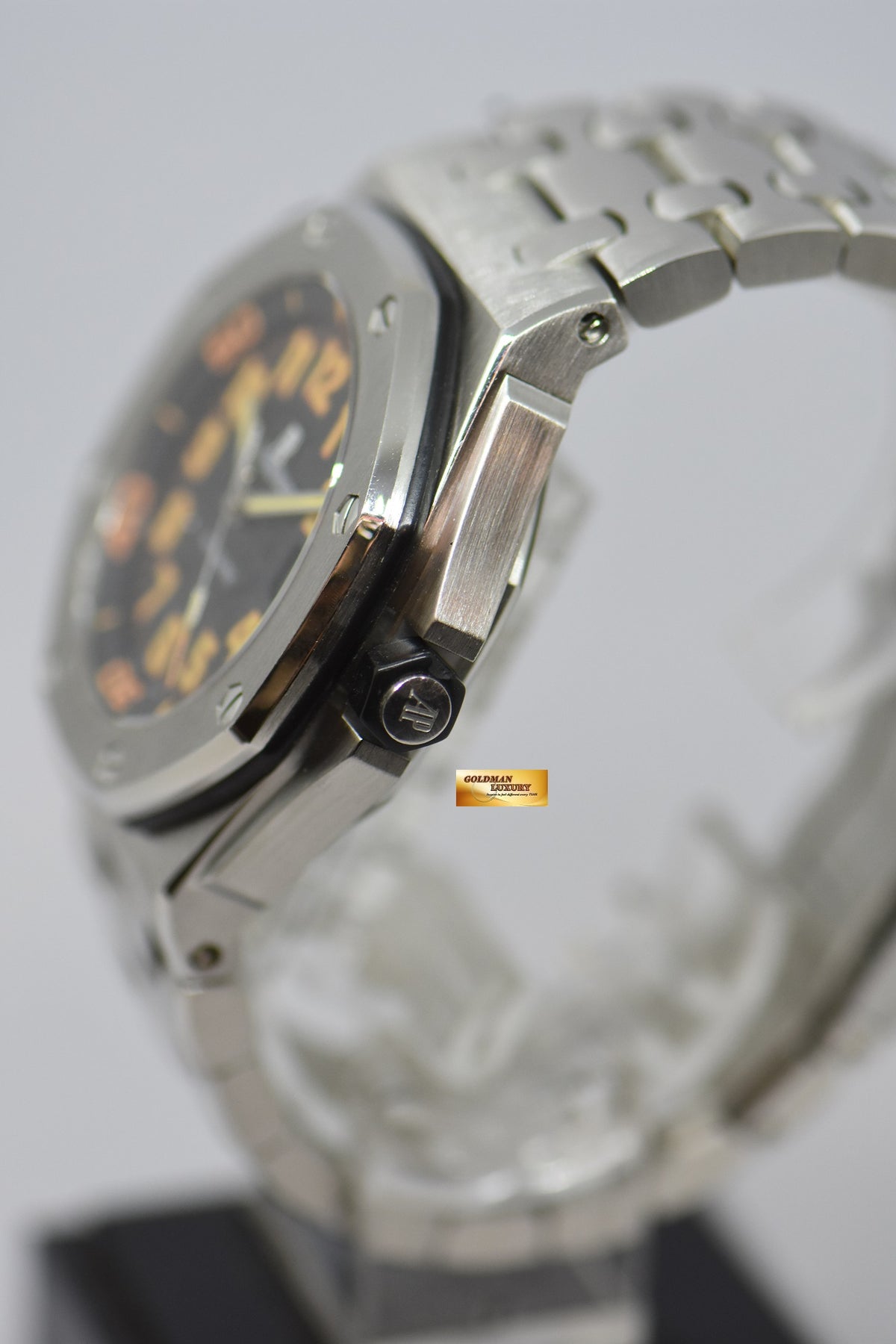 [SOLD] AUDEMARS PIGUET ROYAL OAK OFFSHORE 42mm SCUBA DIVER ORANGE STEEL IN BRACELET AUTOMATIC 15701ST (MINT)