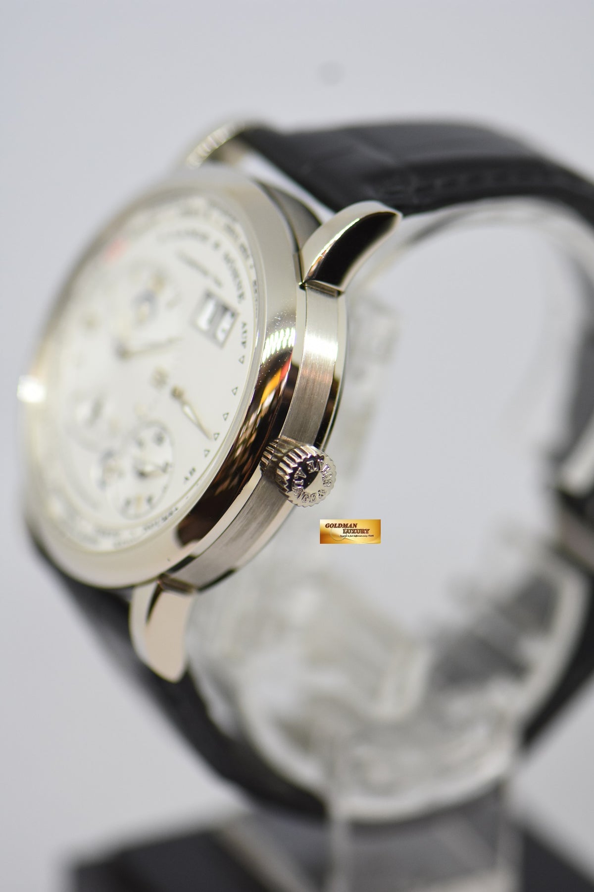 [SOLD] A.LANGE & SOHNE LANGE 1 TIME ZONE 41.9mm SILVERED DIAL BIG DATE GMT WHITE GOLD IN LEATHER STRAP MANUAL WINDING 116.039 (MINT)