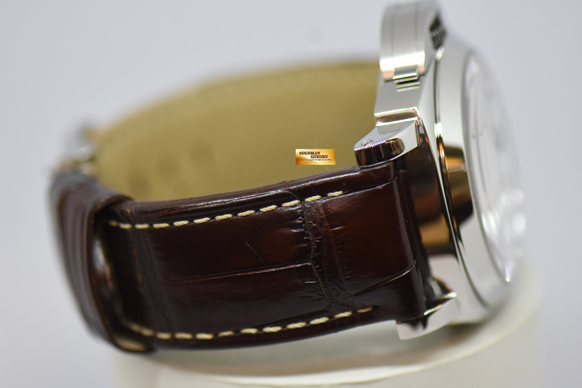 [SOLD] PANERAI LUMINOR MARINA 44mm STEEL IN LEATHER STRAP WHITE DIAL MANUAL WINDING PAM 113 (NEAR MINT)