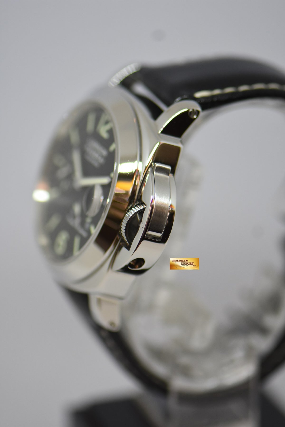 [SOLD] PANERAI LUMINOR MARINA 44mm POWER RESERVE AUTOMATIC BLACK PAM 90 (MINT)