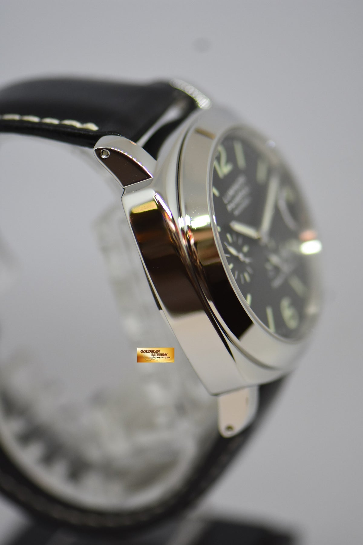 [SOLD] PANERAI LUMINOR MARINA 44mm POWER RESERVE AUTOMATIC BLACK PAM 90 (MINT)