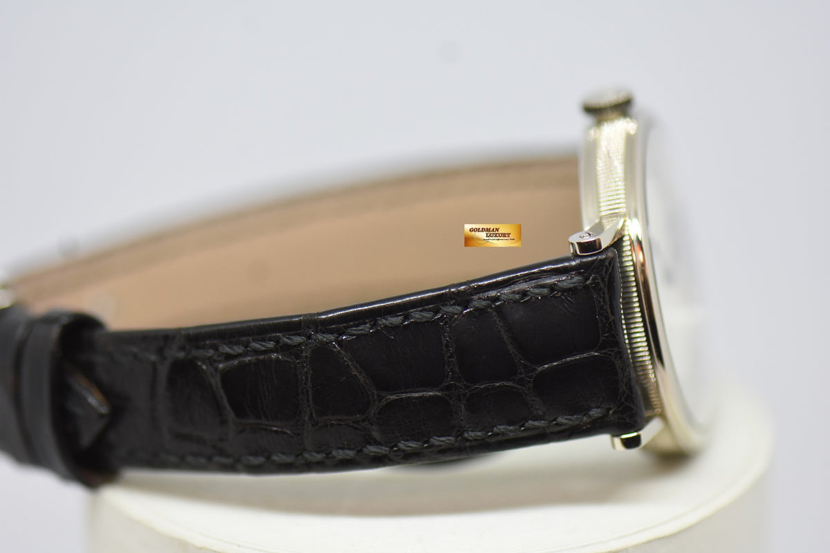 [SOLD] BREGUET CLASSIQUE 34mm 18K WHITE GOLD IN LEATHER STRAP MANUAL WINDING 5907 (MINT)