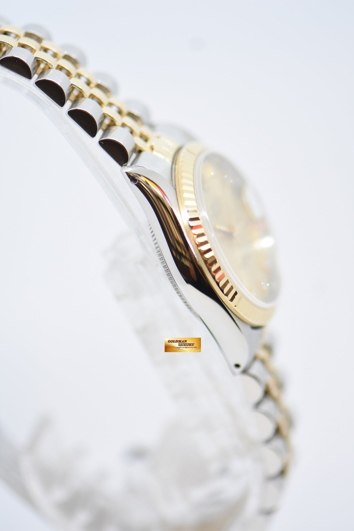 [SOLD] ROLEX OYSTER DATEJUST 31mm HALF-GOLD IN JUBILEE BRACELET DIAMOND DIAL 68273 (NEAR MINT)