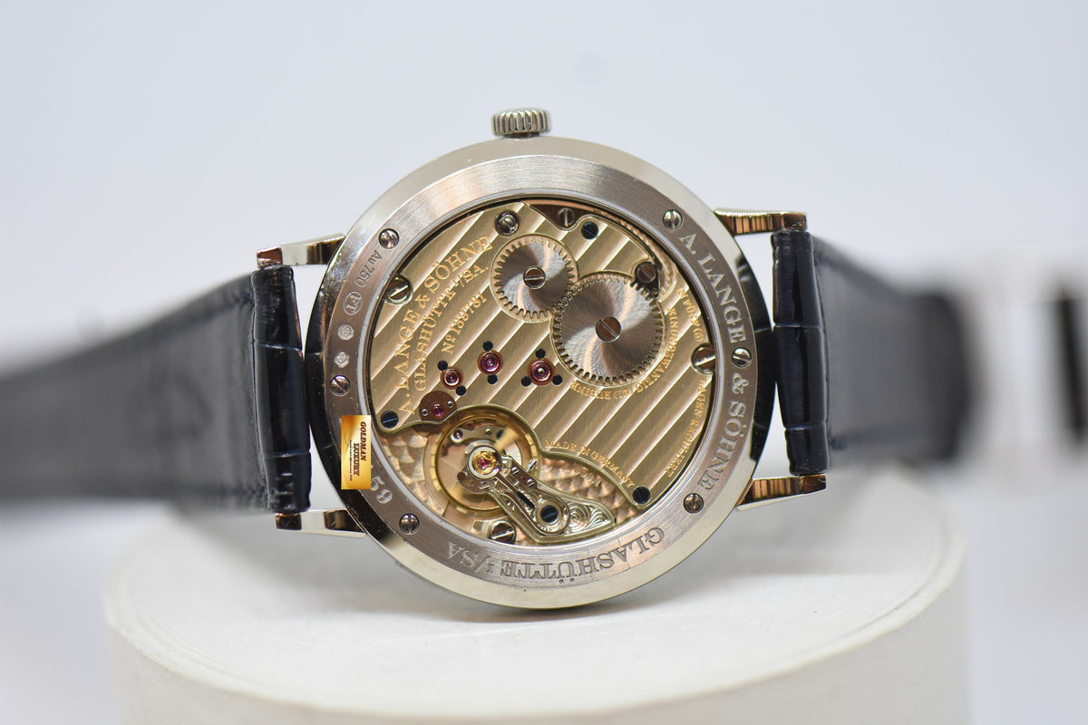 [SOLD] A.LANGE & SOHNE SAXONIA THIN 37mm WHITE GOLD IN LEATHER MANUAL WINDING 201.027 (NEW-UNWORN)