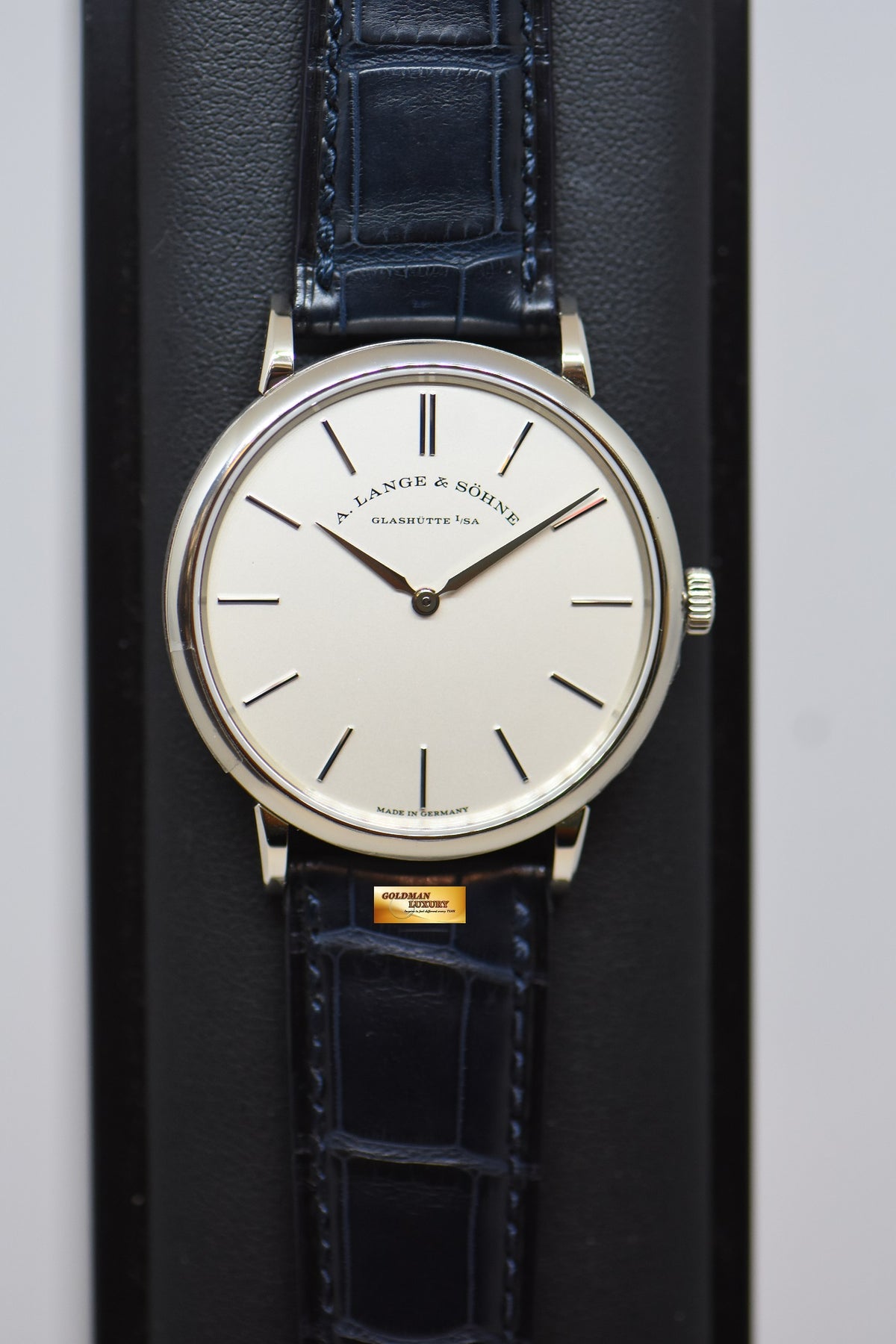 [SOLD] A.LANGE & SOHNE SAXONIA THIN 37mm WHITE GOLD IN LEATHER MANUAL WINDING 201.027 (NEW-UNWORN)