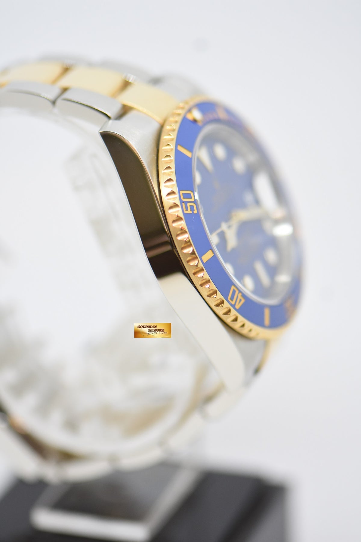 [SOLD] ROLEX OYSTER PERPETUAL SUBMARINER BLUE 40mm HALF-GOLD IN BRACELET MATTE BLUE DIAL CERAMIC BEZEL 116613LB (MINT)