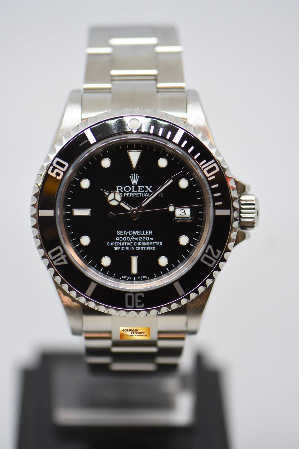 [SOLD] ROLEX OYSTER PERPETUAL SEA-DWELLER 40mm STEEL IN BRACELET BLACK DIAL 16600 [NON-PINHOLE, SOLID ENDLINK] (MINT)