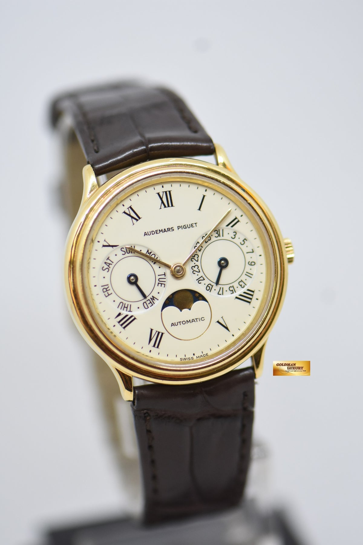 [SOLD] AUDEMARS PIGUET DAY-DATE MOONPHASE 33mm 18K YELLOW GOLD AUTOMATIC VINTAGE BA25589 (NEAR MINT)