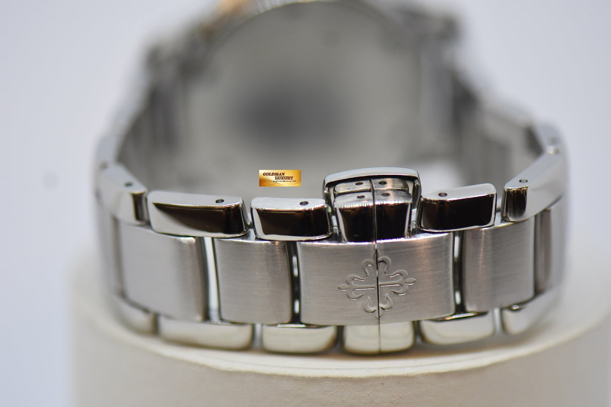 [SOLD] PATEK PHILIPPE AQUANAUT MIDSIZE 35mm STEEL IN BRACELET ORIGINAL DIAMOND BEZEL QUARTZ 5087A (MINT)