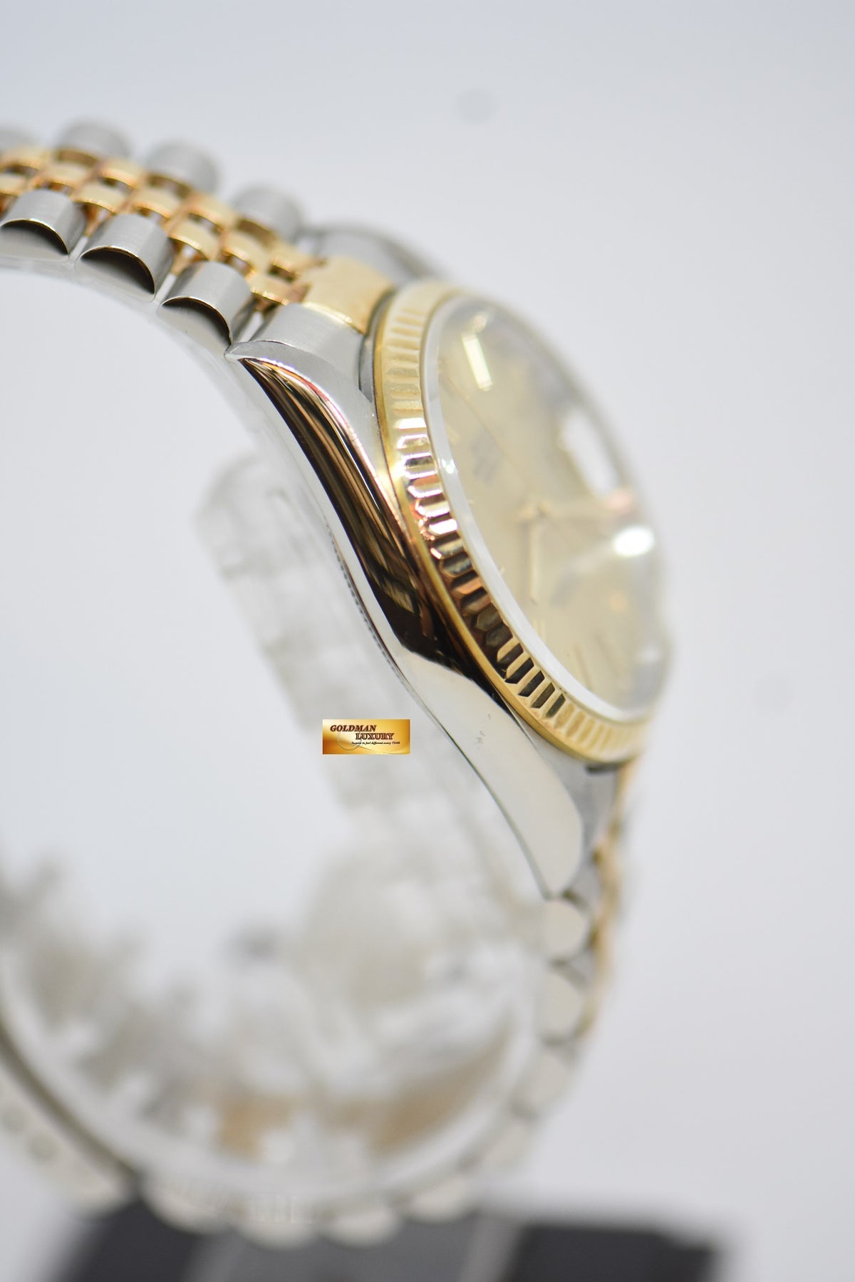 [SOLD] ROLEX OYSTER PERPETUAL DATEJUST 36mm GOLD DIAL HALF GOLD IN JUBILEE BRACELET 16233 (NEAR MINT)