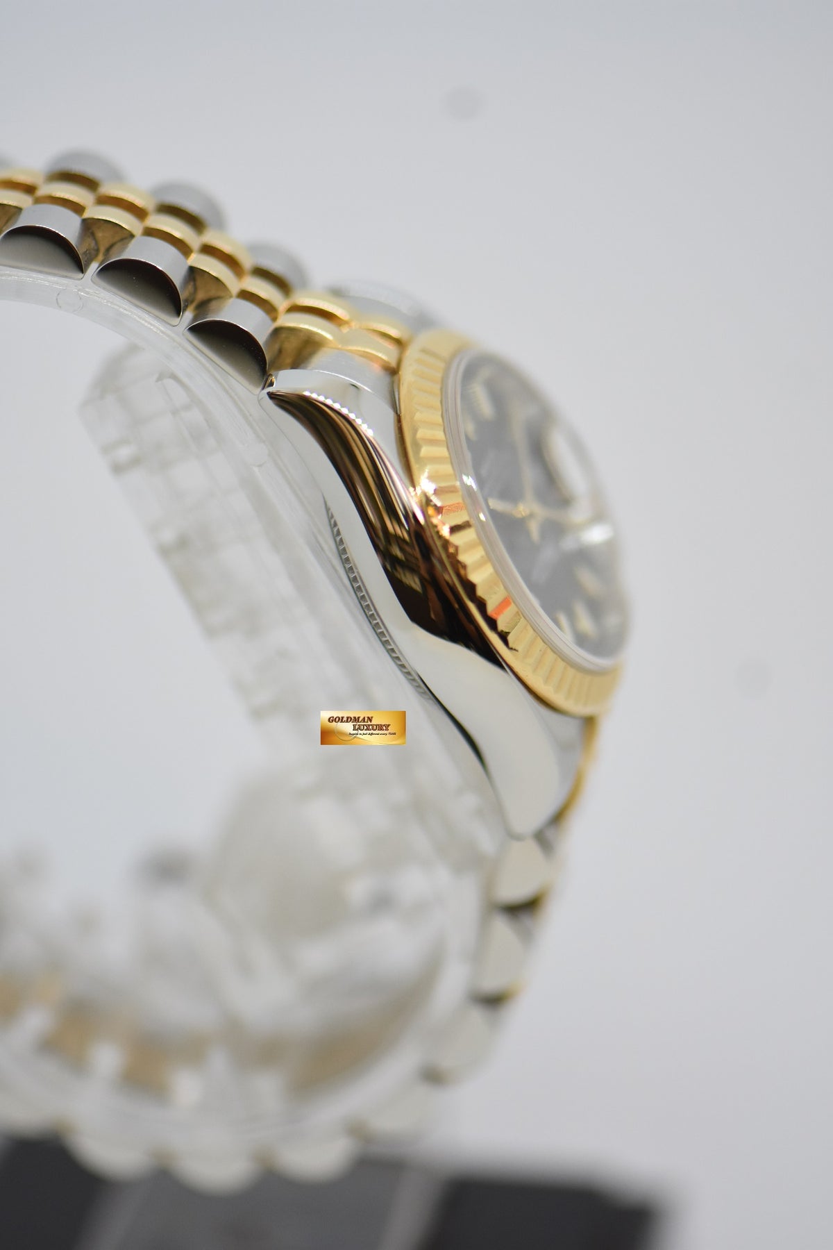 [SOLD] ROLEX OYSTER DATEJUST 26mm GOLD / STEEL IN JUBILEE BRACELET BLACK DIAL 179173 (MINT)