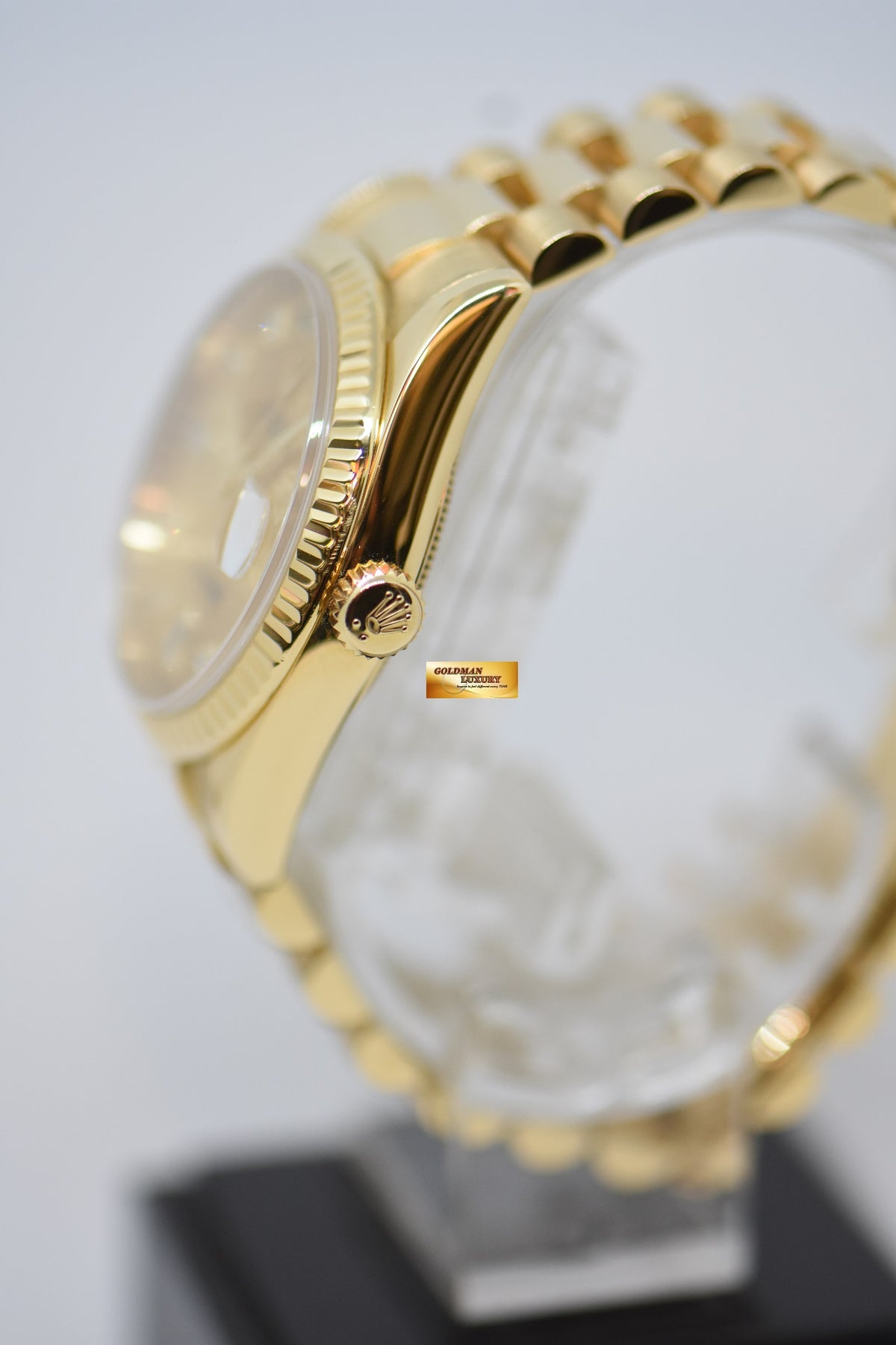 [SOLD] ROLEX OYSTER DAY-DATE 36mm YELLOW GOLD IN PRESIDENT BRACELET ORIGINAL DIAMONDS COMPUTER GOLD DIAL 118238 (MINT)