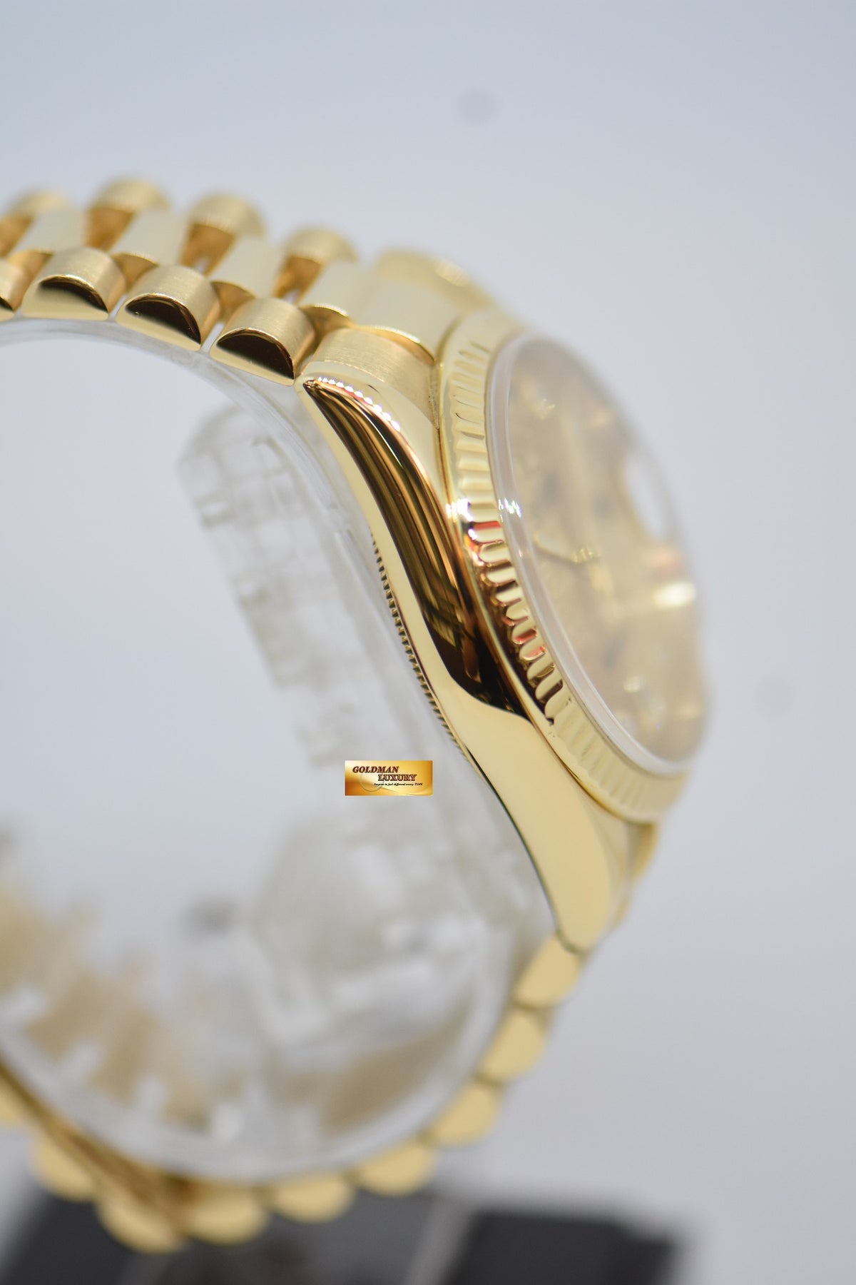[SOLD] ROLEX OYSTER DAY-DATE 36mm YELLOW GOLD IN PRESIDENT BRACELET ORIGINAL DIAMONDS COMPUTER GOLD DIAL 118238 (MINT)