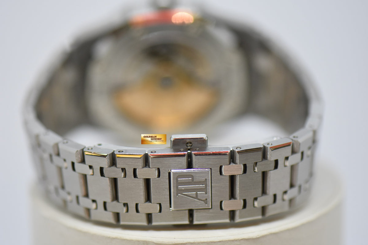 [SOLD] AUDEMARS PIGUET ROYAL OAK 37mm STEEL IN BRACELET SILVER-WHITE DIAL AUTOMATIC 15450ST (MINT)