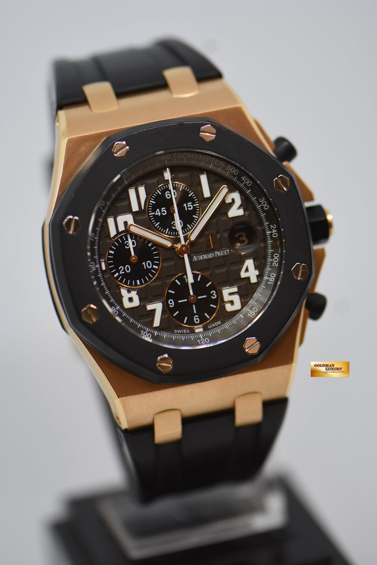 [SOLD] AUDEMARS PIGUET ROYAL OAK OFFSHORE 42mm ROSE GOLD RUBBER CLAD AUTOMATIC 25940OK (MINT)
