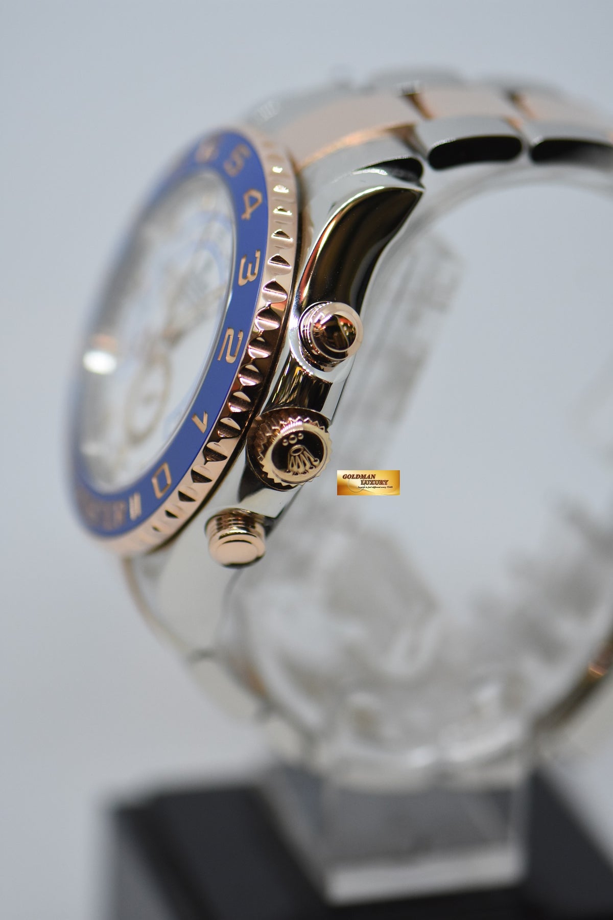 [SOLD] ROLEX OYSTER PERPETUAL YACHT-MASTER II 44mm REGATTA CHRONOGRAPH HALF-EVEROSE GOLD IN BRACELET 116681 (LNIB)