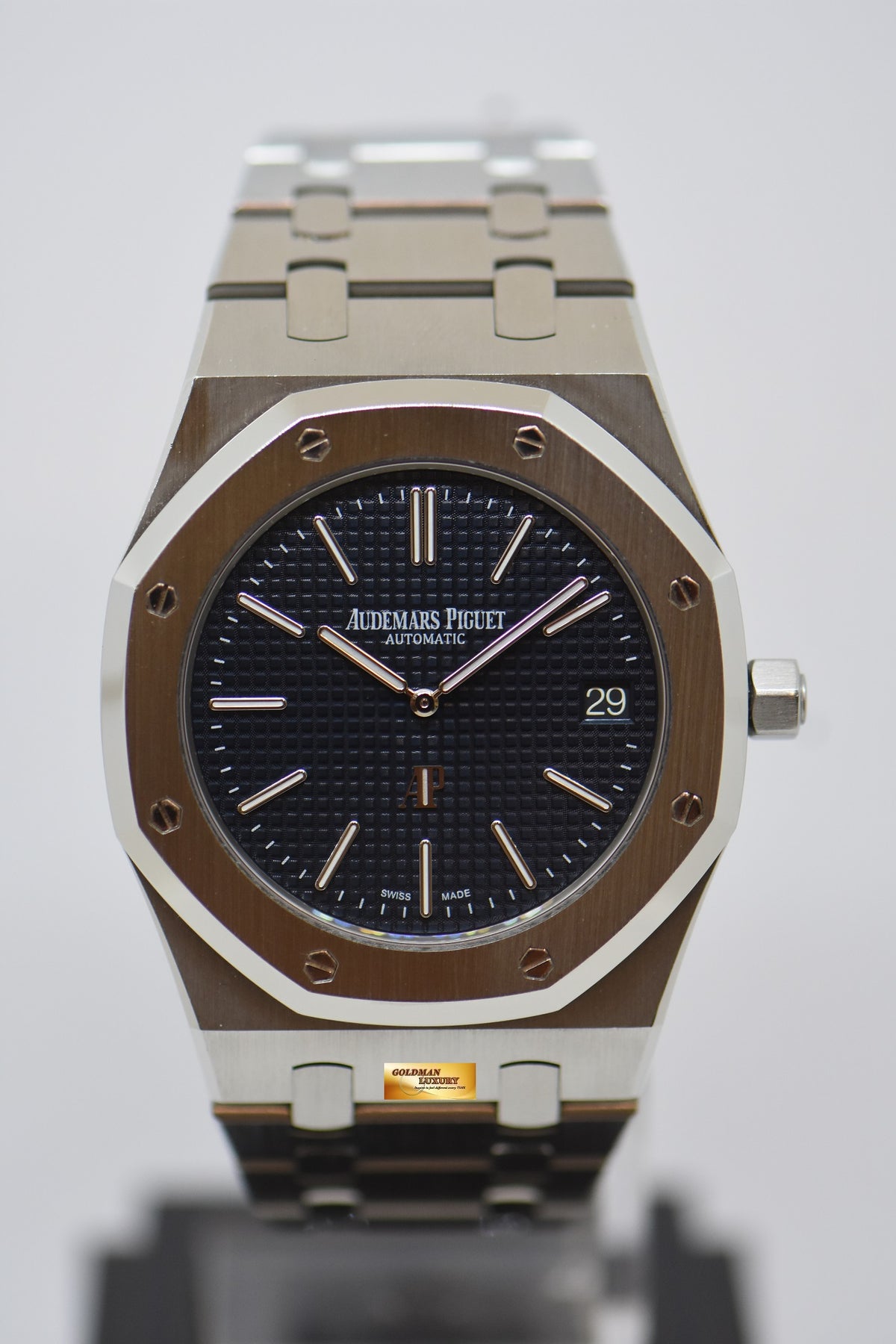 [SOLD] AUDEMARS PIGUET ROYAL OAK ULTRA THIN 39mm STEEL IN BRACELET BLUE DIAL 15202ST AUTOMATIC (UNPOLISHED SET)